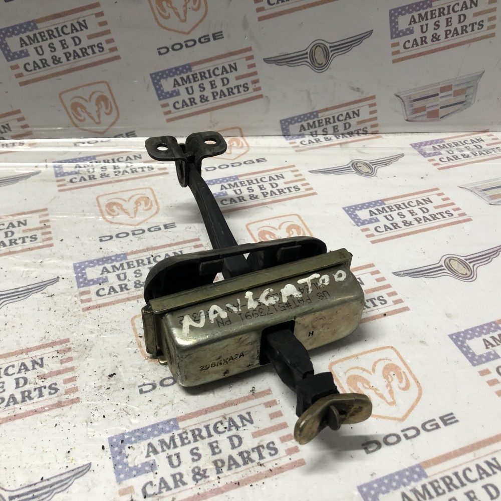 LİNCOLN NAVİGATÖR SOL ÖN KAPI GERGİSİ