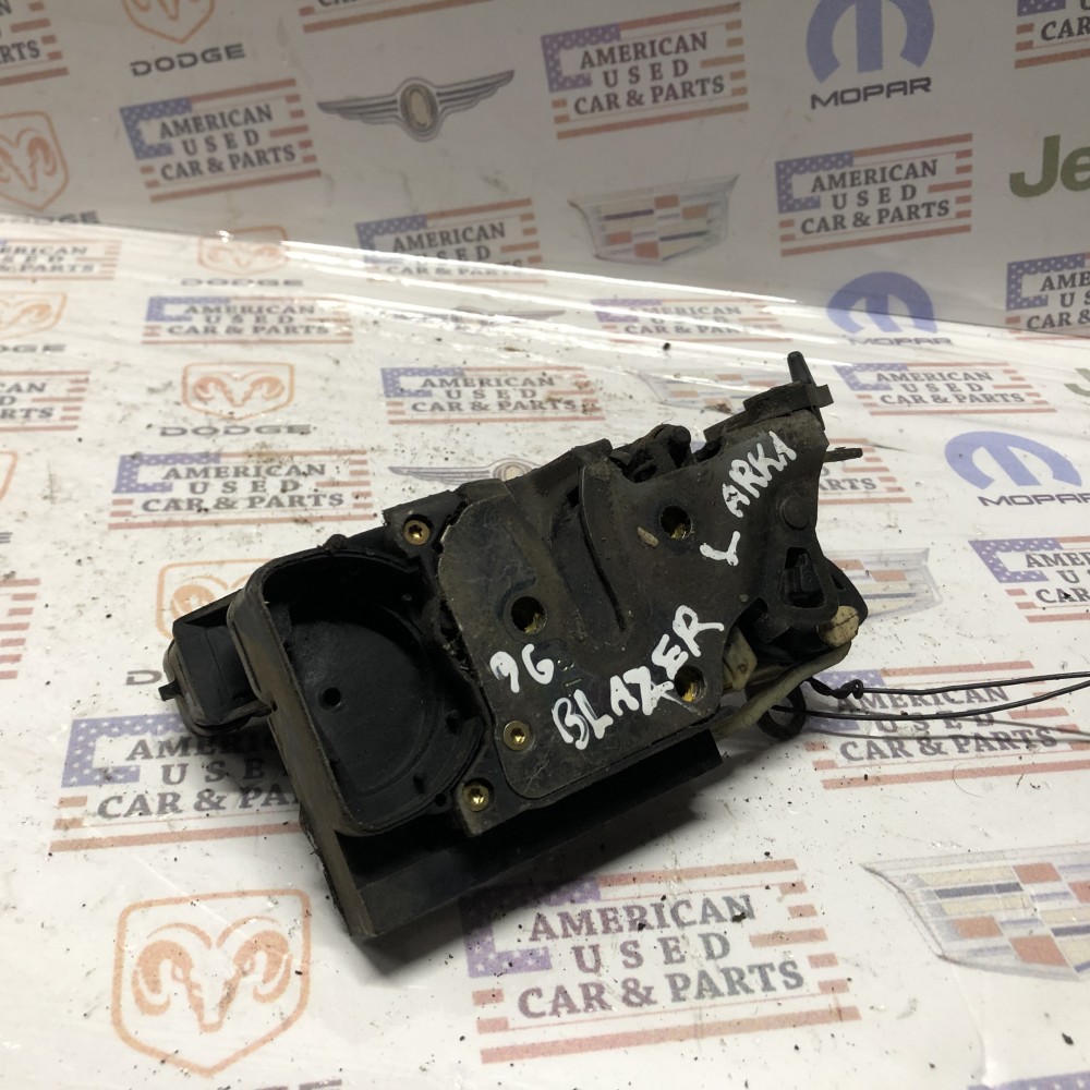 1996 CHEVROLET BLAZER SOL ARKA KAPI KİLİDİ