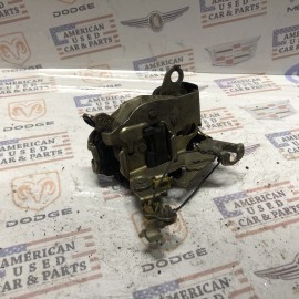 FORD MUSTANG SAĞ ARKA KAPI KİLİDİ
