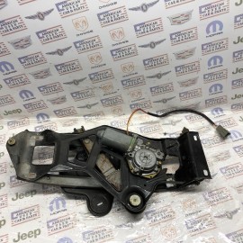 1996 FORD MUSTANG SAĞ ARKA CAM KRİKOSU