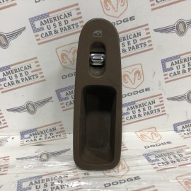 CHRYSLER 300M SAĞ ARKA CAM AÇMA DÜĞMESİ 