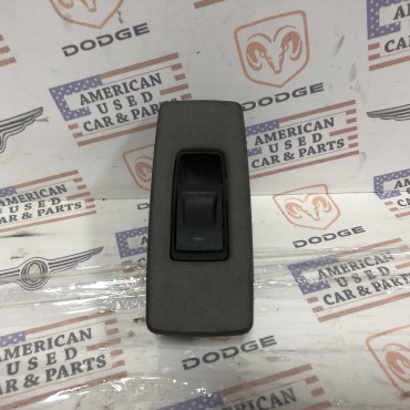 JEEP GRAND CHEROKEE WH ARKA CAM AÇMA DÜĞMESİ