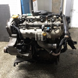 2004 JEEP CHEROKEE KJ 2.8 MOTOR