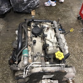 2004 JEEP CHEROKEE KJ 2.8 MOTOR