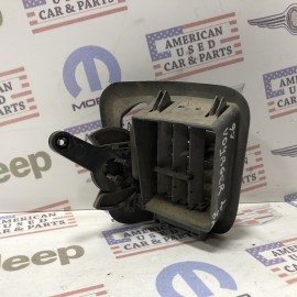 1996-2001 CHRYSLER VOYAGER SOL ÖN KAPI KLİMA IZGARA PANELİ GRİ