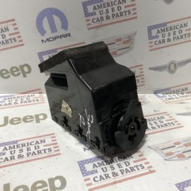CHRYSLER 300C KLİMA IZGARA PANELİ SAĞ