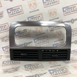 JEEP GRAND CHEROKEE WJ RADYO ÇERÇEVESİ GRİ