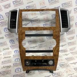 JEEP GRAND CHEROKEE WH ORTA PANEL ÇERÇEVESİ