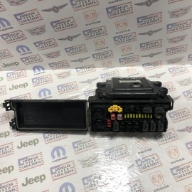 JEEP GRAND CHEROKEE WH 3.7 SİGORTA KUTUSU